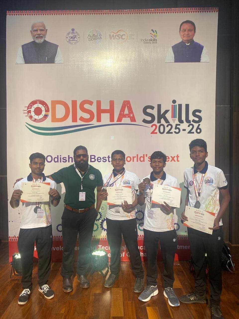 IAD students with certificates at Odisha Skills 2025-26